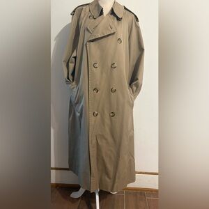 Burberry Tan Double-Breasted Trench Coat Women’s 46sz fits like XL-XXL